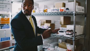 T.C. Stallings in War Room (2015)