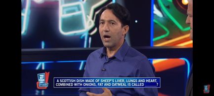 Jay Leno and Rafael Siegel in You Bet Your Life with Jay Leno (2021)