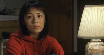 Hitomi Satô in Ringu (1998)