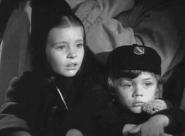 Margaret O'Brien and William Severn in Journey for Margaret (1942)