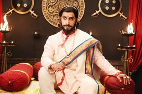 Chinmay Mandlekar in Farzand (2018)