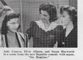 Susan Hayward, Elvia Allman, and Judy Canova in Sis Hopkins (1941)