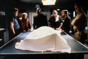 Keith David, Richard Dysart, Charles Hallahan, Peter Maloney, Donald Moffat, and Joel Polis in The Thing (1982)