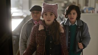 Brooklynn Prince, Deric McCabe, and Jibrail Nantambu in Home Before Dark: Dark Rooms (2021)