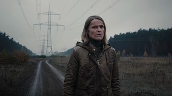 Karoline Eichhorn in Dark (2017)