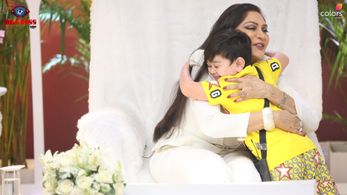 Simi Garewal and Abdu Rozik in Bigg Boss: A rendezvous with Simi Garewal (2023)