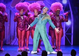 Gavin Lee at an event for The 72nd Annual Tony Awards (2018)