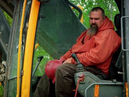 Todd Hoffman in Gold Rush (2010)