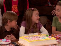 Taylor Atelian, Billi Bruno, and Conner Rayburn in According to Jim (2001)