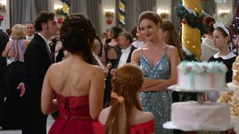 Danica McKellar, Alexandra Evans, and Ellie Botterill in Crown for Christmas (2015)