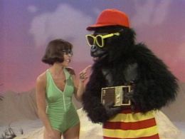 Rita Moreno and Jim Boyd in The Electric Company (1971)