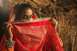 Jaspinder Cheema in Ek Anokhi Dulhan - Saavi (2017)