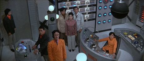 Yuriko Hishimi, Hiroshi Ishikawa, Kunio Murai, Toshiaki Nishizawa, Wataru Ômae, and Zan Fujita in Godzilla vs. Gigan (19