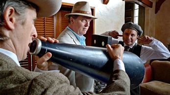 Michael-G-Welch-as-Billy-Bitzer-in-Paul-Merton's-Birth-of-Hollywood.