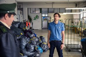 Vivian Frey and Paul Sedlmeir in Hubert ohne Staller: Mord aus zweiter Hand (2022)