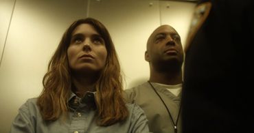 Side Effects- Rooney Mara and Brian Distance