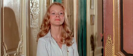 Ann Zacharias in The Wing or The Thigh? (1976)