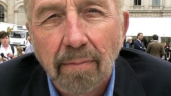 John Gage in Problema (2010)