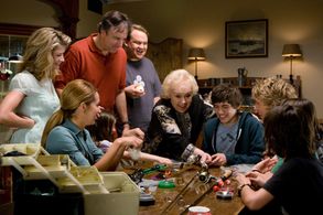 Kevin Nealon, Doris Roberts, Andy Richter, Ashley Tisdale, Gillian Vigman, Carter Jenkins, Ashley Boettcher, Austin Butl