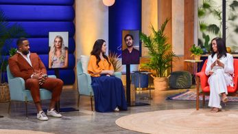 Shaun Robinson, Kimberly Rochelle, Julio Moya, Tejaswi Goswami, and Kirsten Schoemaker in 90 Day Fiancé: The Other Way: 