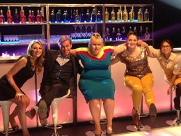 Kevin Bishop, Liza Lapira, Lauren Ash, Kate Jenkinson, and Rebel Wilson in Super Fun Night (2013)