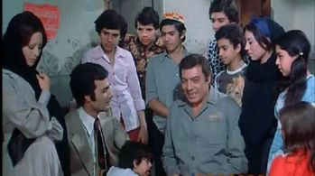 Faten Hamamah, Farid Shawqi, Ragaa Hussein, and Mahmoud Yassine in Mouths and Rabbits (1977)