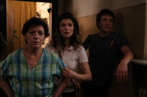 Luminita Gheorghiu, Monica Barladeanu, and Dorian Boguta in Francesca (2009)