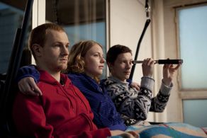 Anna Brüggemann, Robert Gwisdek, and Jacob Matschenz in Run If You Can (2010)