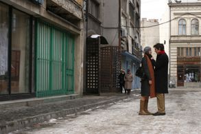 Alexandra Maria Lara and Felix Klare in Offset (2006)