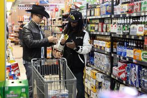 Lil Jon and John Rich in The Apprentice (2004)