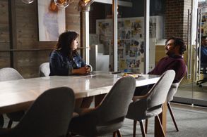 Barry Rothbart and Allison Tolman in Downward Dog (2017)