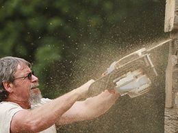 Sherman Thompson in Barnwood Builders (2013)