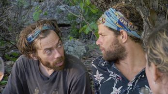 Christian Hubicki and Alec Merlino in Survivor (2000)