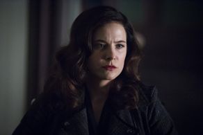 Caroline Dhavernas in Hannibal (2013)