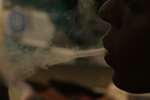 Tami Jordan as Niecy in 