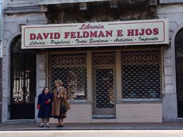 Norma Aleandro and Alejandra Manzo in Anita (2009)