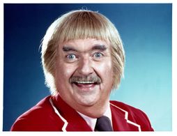 Robert Keeshan in Captain Kangaroo (1955)