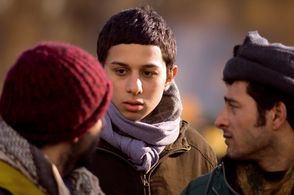 Firat Ayverdi and Mehmet Selim Akgul in Welcome (2009)
