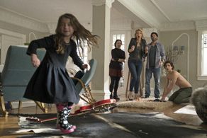 Jenna Elfman, Stephen Schneider, Nicholas Coombe, Matreya Scarrwener, and Erica Tremblay in Imaginary Mary (2017)