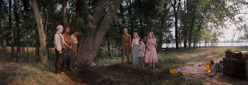 James Stewart, Debbie Reynolds, Carroll Baker, Kim Charney, Barry Harvey, Tudor Owen, Jamie Ross, and Bryan Russell in H