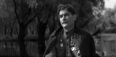 Pyotr Glebov in A teper sudi... (1967)