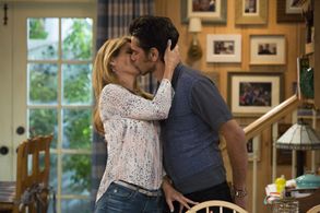 John Stamos and Lori Loughlin in Fuller House (2016)