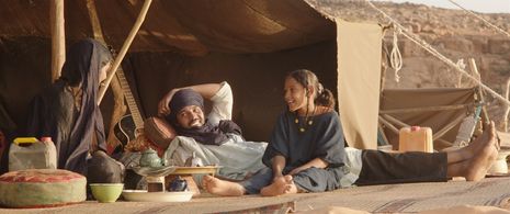 Toulou Kiki, Ibrahim Ahmed, and Layla Walet Mohamed in Timbuktu (2014)