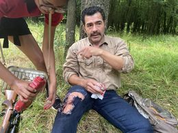 Behind Scenes “Anything That Moves”