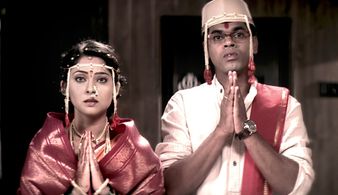 Siddarth Jadhav and Sonalee Kulkarni in Irada Pakka (2010)
