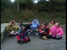 Ingrid Afia, Samantha Bennis, Maya van den Broecke, Barbara Gozens, Isa Hoes, Marjolein Keuning, Jetty Mathurin, Bea Meu