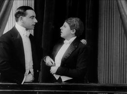 Curt Goetz and Ossi Oswalda in I Don't Want to Be a Man (1918)