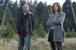 Jason Wiles and Daisy Betts in Persons Unknown (2010)