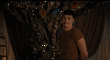 Aaron Dominguez in Only Murders in the Building (2021)