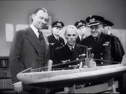 Ivor Barnard and Ralph Richardson in The Silver Fleet (1943)